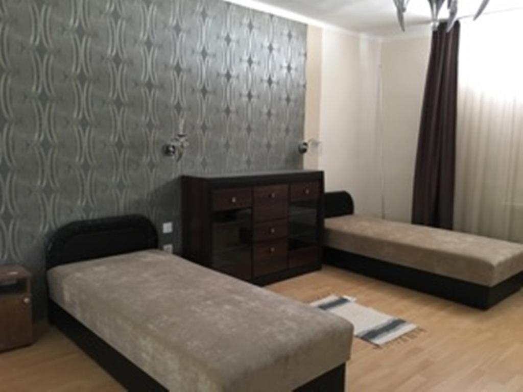 Eden Vendeghaz Hotel เวสเปรม ภายนอก รูปภาพ
